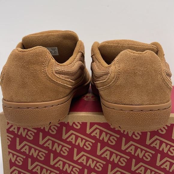 Vans WMNS Speed Ls Chipmunk
VN000CTNGWT Sneakers Mono - Picture 13 of 16